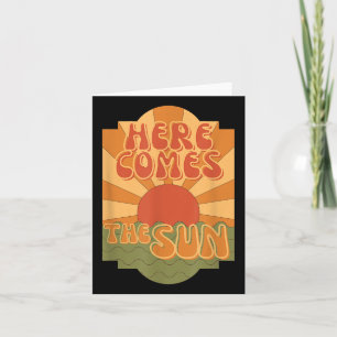 Tarjeta Aquí Viene El Sol, El Verano Hippie Boho, Retro