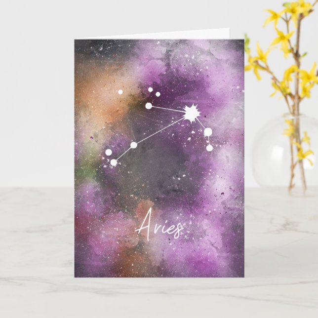 Tarjeta Aries Constellation Zodiac Púrpura Galaxia (flor amarilla)