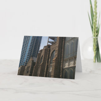 Tarjeta Arquitectura que pone en contraste