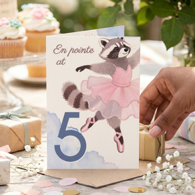 Tarjeta Arte Pintado con Hilo | Cumpleaños Personalizado B (Lifestyle Shot)