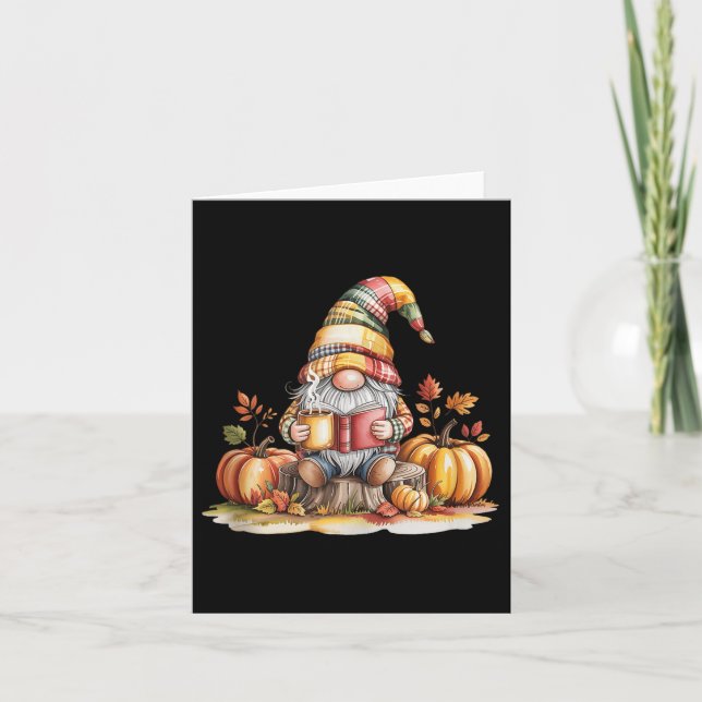 Tarjeta Autumn Gnome Reading Book With Pumpkins Fall Tank  (Anverso)