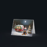 Tarjeta Aventura de Navidades de Caravana de Winter Rottwe<br><div class="desc">Admire la magia de una noche de invierno nevada mientras una caravana se desliza con gracia a través del paisaje iluminado por la luna. La serena belleza de la nieve brillante y el encantador brillo de la luna crean una escena cautivadora, prometiendo una aventura Navidad inolvidable llena de calor, alegría...</div>