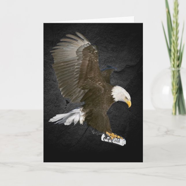 Tarjeta Bald Eagle with 2026 Graduation Diploma  (Anverso)
