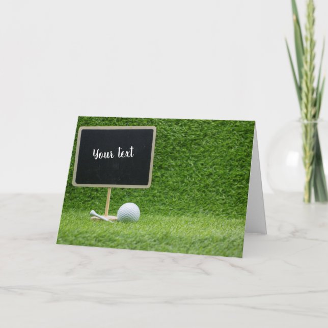 Tarjeta Balón de golf con pizarra en blanco sobre césped v (Anverso)