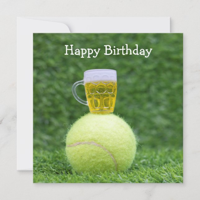 Tarjeta Baloncesto de tenis con cerveza en césped verde (Anverso)