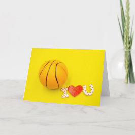 Tarjeta Baloncesto te amo con fondo amarillo.