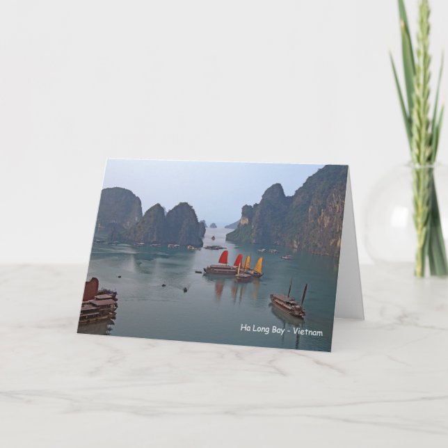 Tarjeta Barcos de vela en la bahía de Ha Long - Vietnam, A (Anverso)