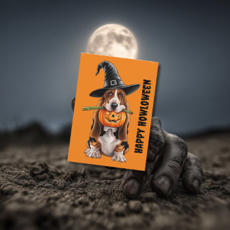 Tarjeta Basset hound con sombrero de bruja y calabaza
