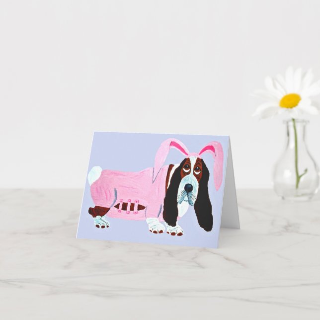 Tarjeta Basset Hound con traje de conejo rosa (Planta pequeña)