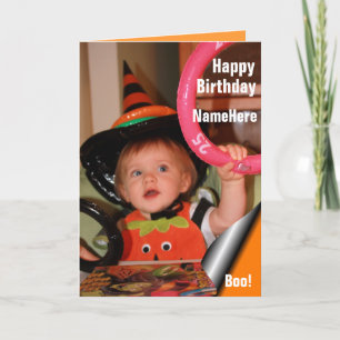 Tarjeta Bebé con sombrero de bruja y lanzamiento de anillo
