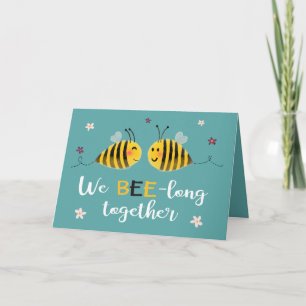Tarjeta BEE-long junto con abejas y flores Valentine