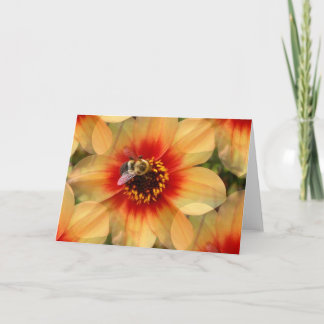 Tarjeta Bee on Dahlia