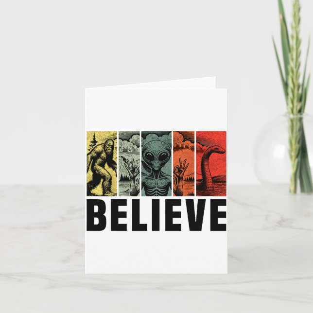 Tarjeta Believe Bigfoot Alien Loch Ness Monster Funny Retr (Anverso)