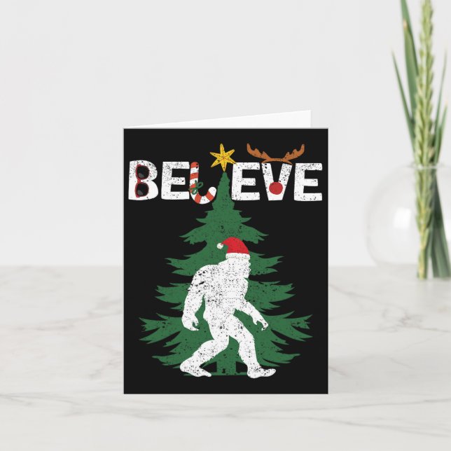 Tarjeta Believe Bigfoot Sasquatch Yeti Santa Hat Navidades (Anverso)