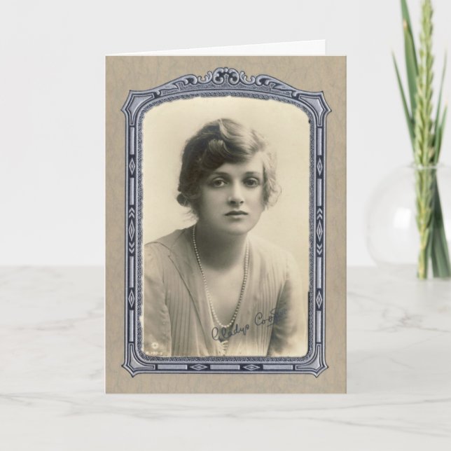 Tarjeta Belleza Vintage, Felicidades de Cumpleaños (Anverso)