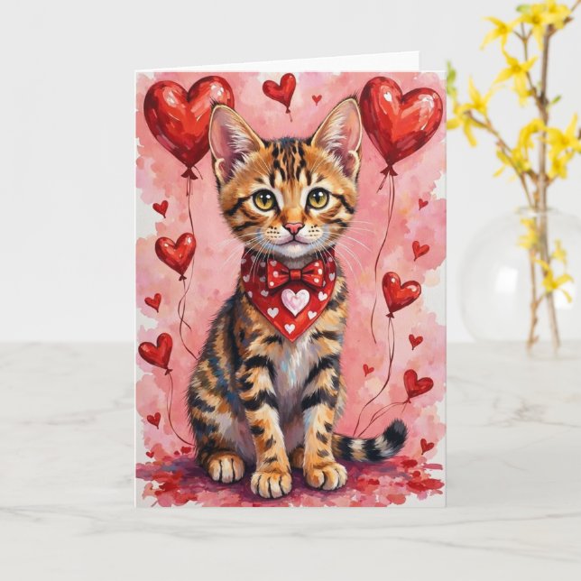 Tarjeta Bengal Cat Valentine Sitting with Hearts Red (flor amarilla)
