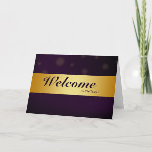 Tarjeta Bienvenidos Al Equipo Purple Minimal Gold Bladge