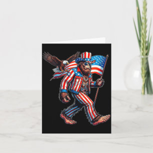 Tarjeta Bigfoot 4 de julio divertida bandera estadounidens
