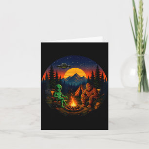 Tarjeta Bigfoot alien divertido acampando retro ovni fogat