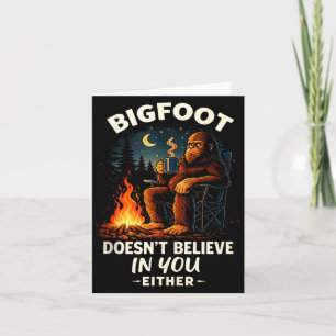 Tarjeta Bigfoot divertido para hombres y mujeres que hacen