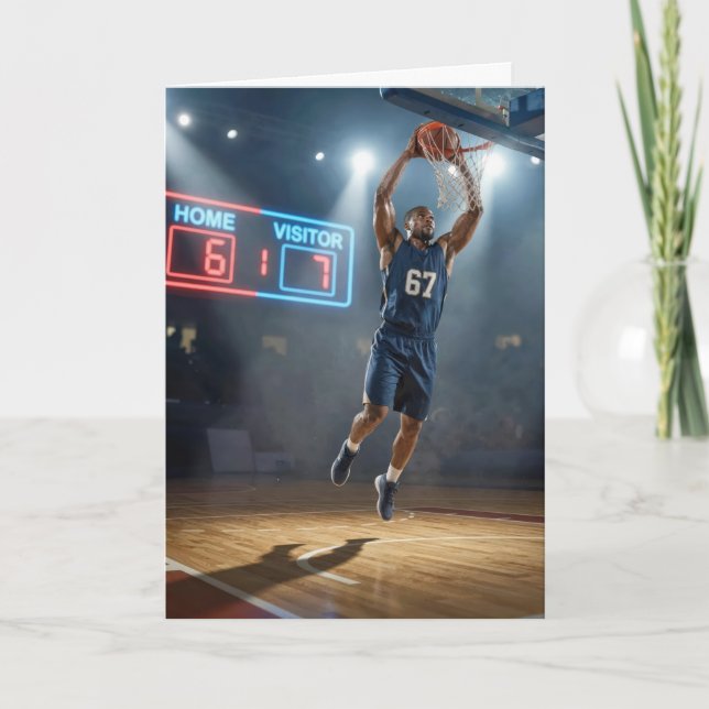 Tarjeta Birthday Basketball Player Number 67  (Anverso)