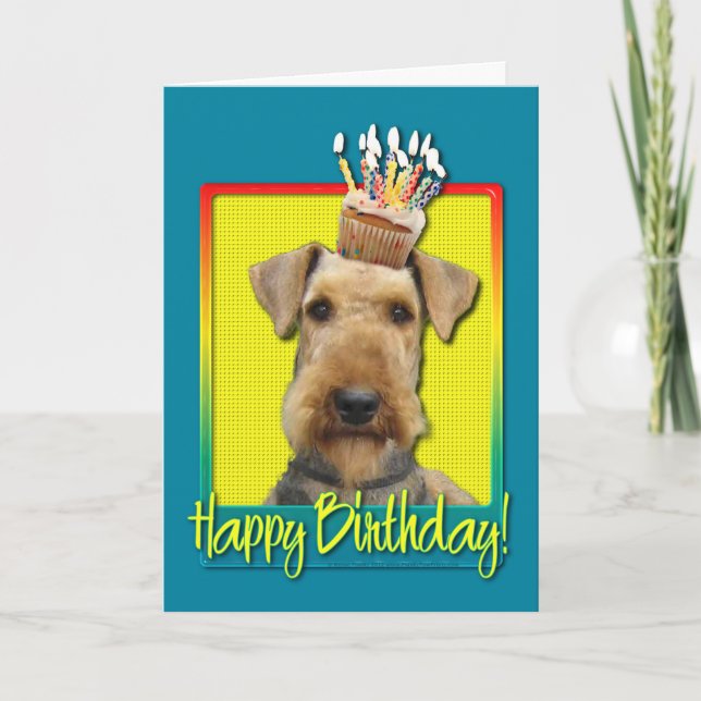 Tarjeta Birthday Cupcake Airedale (Anverso)