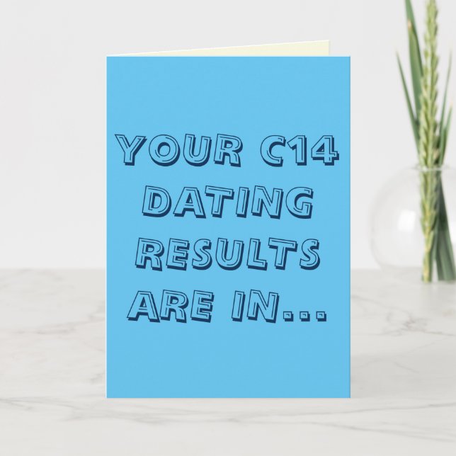 Tarjeta Blue and Cream Funny c14 Dating Pun Feliz cumpleañ (Anverso)