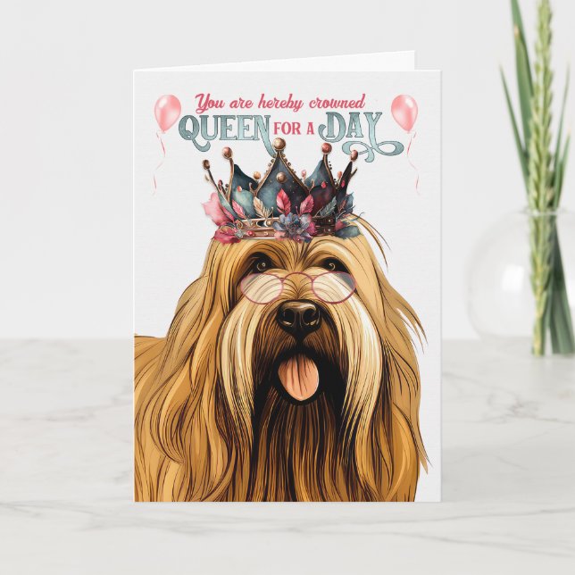 Tarjeta Briard Dog Queen por un día divertido cumpleaños (Anverso)