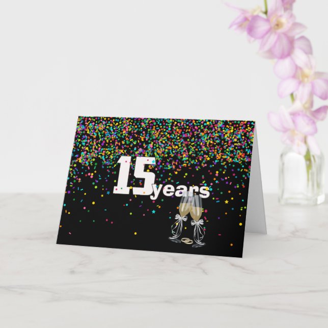 Tarjeta Brindis por 15 años en confetti (Orquídea)