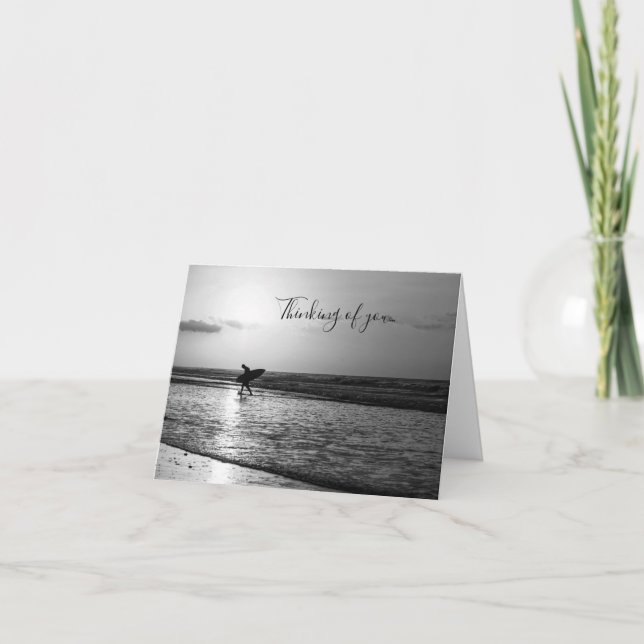 Tarjeta Buenos días Surfer Grayscale Thinking Of You Card (Anverso)