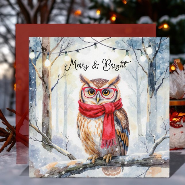 Tarjeta Búho de Navidad (The peaceful snowy woods and wise owl create a cozy, festive atmosphere!)