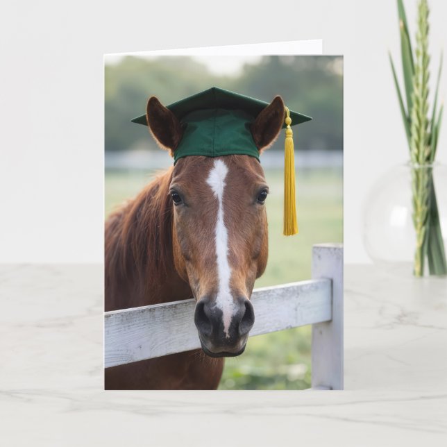 Tarjeta Caballo con gorra de graduación verde (Anverso)