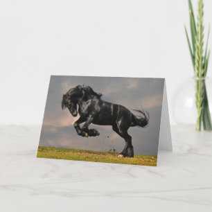 Tarjeta Caballo frisón negro corriendo libre