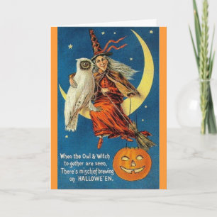 Tarjeta calabaza de hembra de bruja-media luna