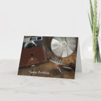 cámara retro de cumpleaños y bombillas flash