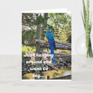 TARJETA CAMINANDO Y QUERIENDO DECIR FELIZ CUMPLEAÑOS