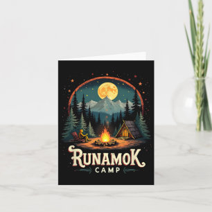 Tarjeta Camp Runamok Divertido camping Cabaña Aventura al