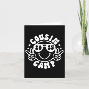 Tarjeta Camping Campfire de campamento de Primos 2025 Vera