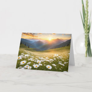 Tarjeta Campo De Daisy De Montaña Para El Cumpleaños