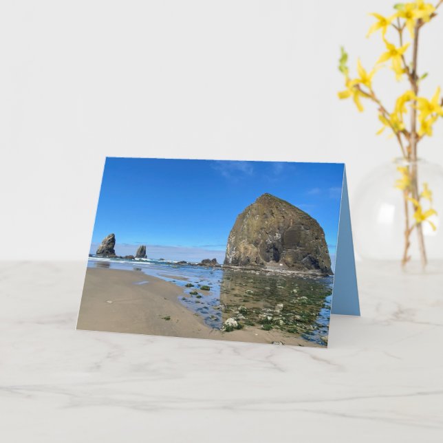 Tarjeta Cannon Beach Oregon Haystack Rock (flor amarilla)