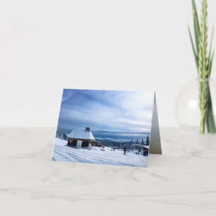 Tarjeta Capilla en la montaña de la nieve de los Alpes