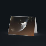 Tarjeta Cápsula de aeródromo de Marte Science Laboratory 2<br><div class="desc">Concepto de artista que representa la interacción de la nave espacial del Laboratorio Científico de Marte con la atmósfera superior de Marte durante la entrada, descenso y aterrizaje de la resaca de curiosidad en la superficie marciana. En esta escena, la fricción con la atmósfera marciana está frenando el descenso de...</div>