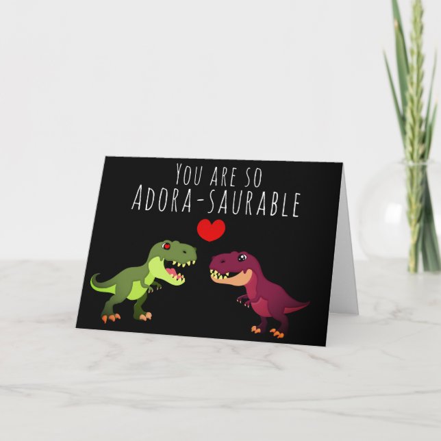 Tarjeta Cariñoso Dinosaurio de San Valentín Eres Adora-sau (Anverso)