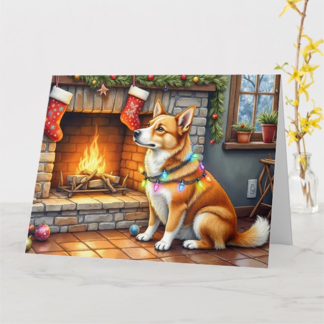 Tarjeta Carolina Dog Fireplace with Christmas Lights (flor amarilla)