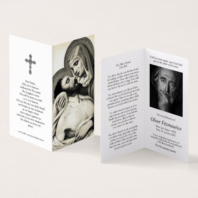 Tarjeta Cartas de oración católicas | Mary Cradles Jesus (Interior y exterior)