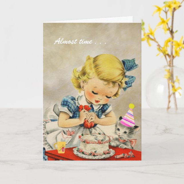 Tarjeta Cat Little Girl Baking Cake Happy Birday (flor amarilla)