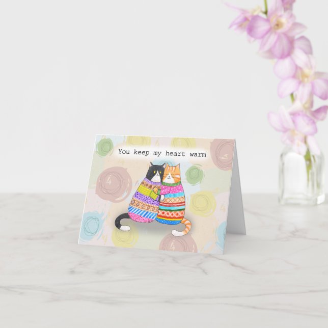 Tarjeta Cats in Sweater Snuggling You Make My Heart Warm (Orquídea)