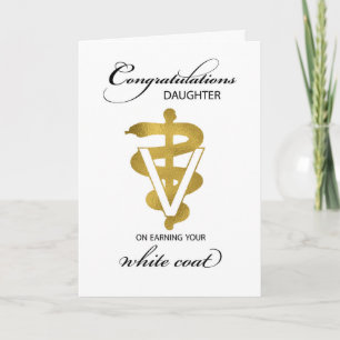Tarjeta Ceremonia de bata blanca de veterinaria de la hija