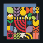 Tarjeta Chanukah Hanukkah Menorah Donut Estrellas judías<br><div class="desc">Tarjeta de felicitación de patrón geométrico moderno de color Hanukkah / Chanukah. Menorah, Dreidel, Estrellas judías, Donut y Aceite de Oliva... están todos aquí. Símbolos judíos Hanukkah Espacio para agregar tu texto personalizado al revés. Felices deseos de Hanukkah. En el interior, el hebreo dice "Chanukah Sameach". (Feliz Chanukah). Esta elegancia...</div>