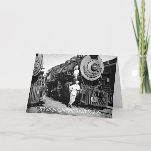 TARJETA CHEFES DE FERROCARRIL COCINAN EN FOTO DE LOCOMOTOR